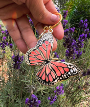 Load image into Gallery viewer, Monarch Butterfly Keychain, Garden &amp; Entomology Gifts
