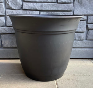 20" Eclipse Round Planter - Black