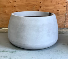 Load image into Gallery viewer, Bios Round Planter Set - Burnt Cement
