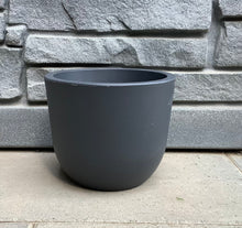 Load image into Gallery viewer, 9.5&quot; Concept Round Planter
