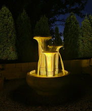 Load image into Gallery viewer, Fountain: Triple Fluted
