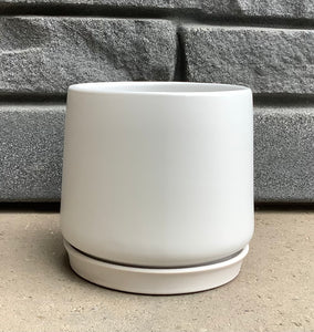 15 cm Contemporary Pot w Saucer