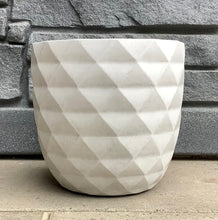 Load image into Gallery viewer, 9.25&quot; &quot;Ruby&quot; Small Diamond Plant Pot
