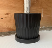 Load image into Gallery viewer, 5&quot; Round ceramic with attached saucer
