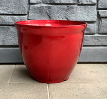 Load image into Gallery viewer, 14.75&quot; &quot;Ruben&quot; Round Plant Pot
