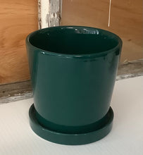 Load image into Gallery viewer, 5&quot; Round ceramic with attached saucer
