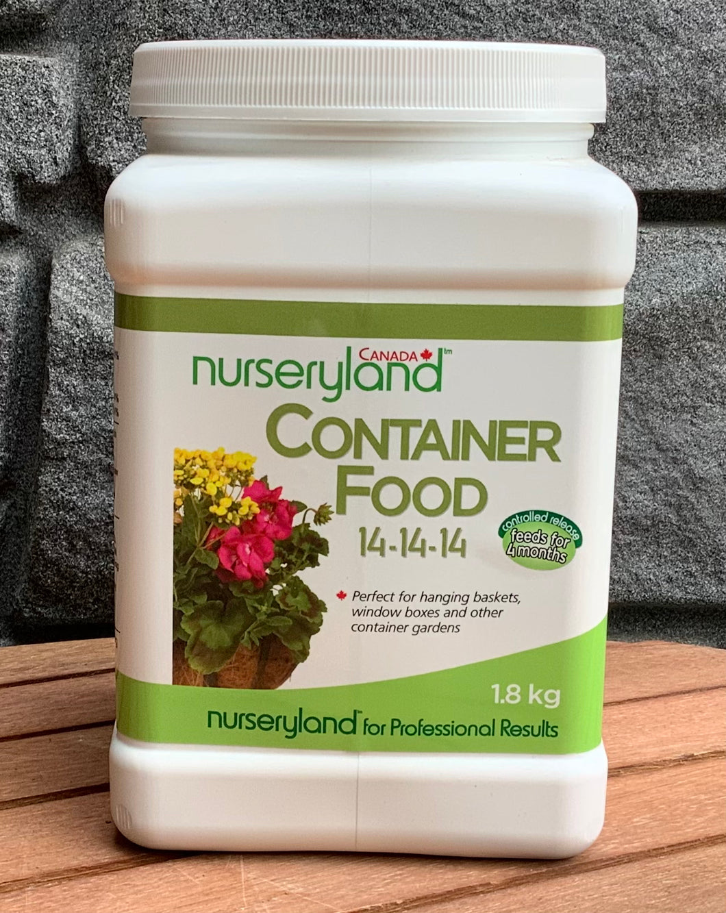 Nurseryland - Container Food Slow Release 14-14-14 1.5kg